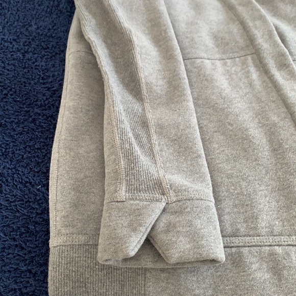 Lululemon sweatshirt jacket - Picture 2 of 7
